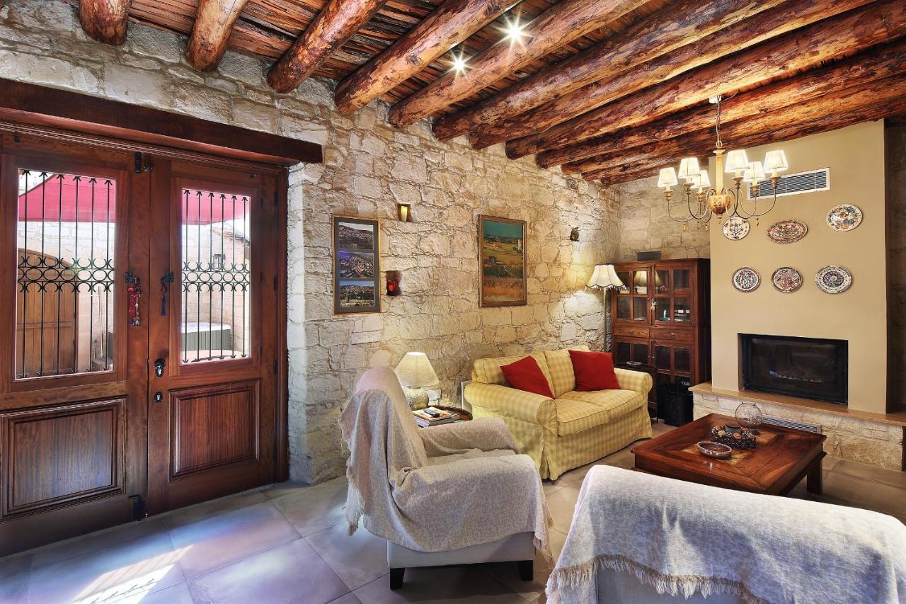 Kantara House - A Rural Retreat Of Comfort & Class! Arsos Eksteriør billede